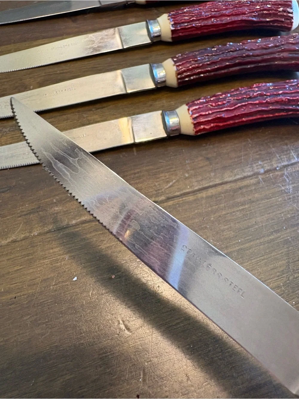 Vintage Set of 6 Stainless Steel Steak Knives Red Faux Antler Handles Japan Dine